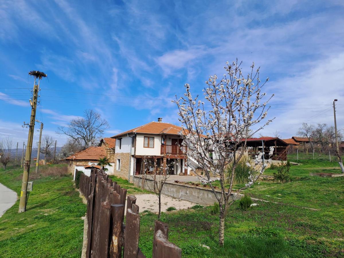 Casa Lambuh Hotel Buitenkant foto
